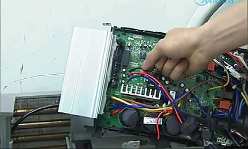 翔安美的空调电话是多少